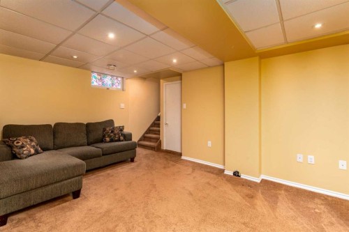 3402 49 Avenue, Lloydminster, AB - Indoor Photo Showing Basement