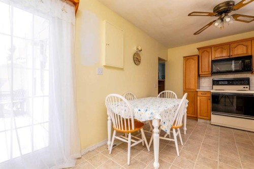 3402 49 Avenue, Lloydminster, AB - Indoor