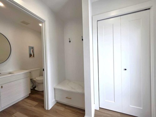 2713 11 Avenue, Wainwright, AB - Indoor Photo Showing Bathroom