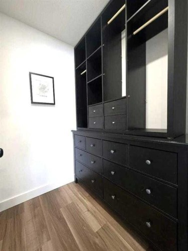 2713 11 Avenue, Wainwright, AB - Indoor