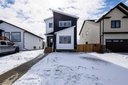 2713 11 Avenue, Wainwright, AB - Outdoor With Facade