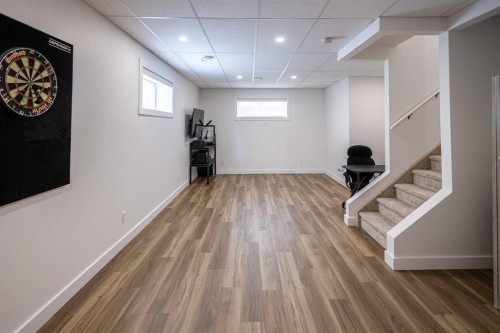 2713 11 Avenue, Wainwright, AB - Indoor