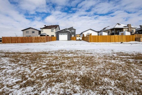 2713 11 Avenue, Wainwright, AB - Outdoor