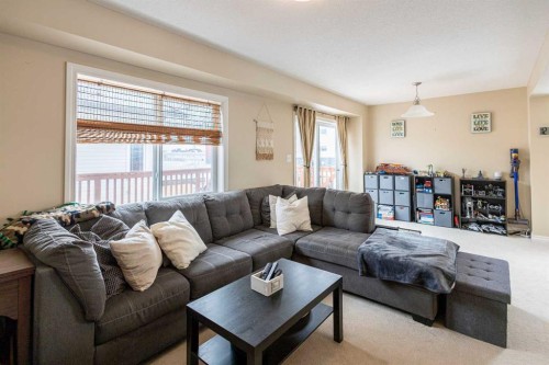 1-2602 11 Avenue, Wainwright, AB - Indoor Photo Showing Living Room