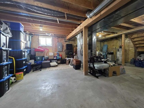 1-2602 11 Avenue, Wainwright, AB - Indoor Photo Showing Basement