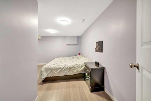 3109 47 Avenue, Lloydminster, SK - Indoor Photo Showing Bedroom