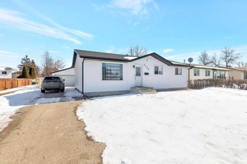 3109 47 Avenue, Lloydminster, SK - Outdoor