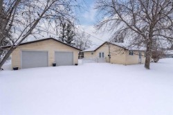 202-1st Street West Lashburn, SK S0M 1H0