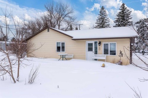202-1St Street West, Lashburn, SK - Outdoor