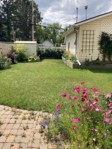 1217 4 Avenue, Wainwright, AB - Outdoor