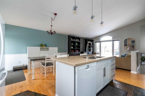 2912 65 Avenue Place, Lloydminster, AB - Indoor Photo Showing Kitchen With Double Sink