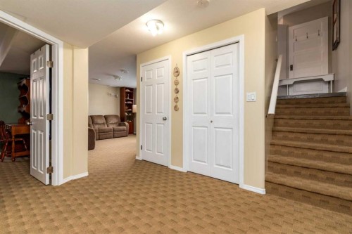 2912 65 Avenue Place, Lloydminster, AB - Indoor Photo Showing Other Room