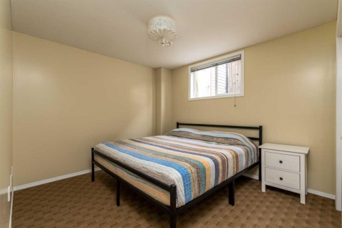 2912 65 Avenue Place, Lloydminster, AB - Indoor Photo Showing Bedroom