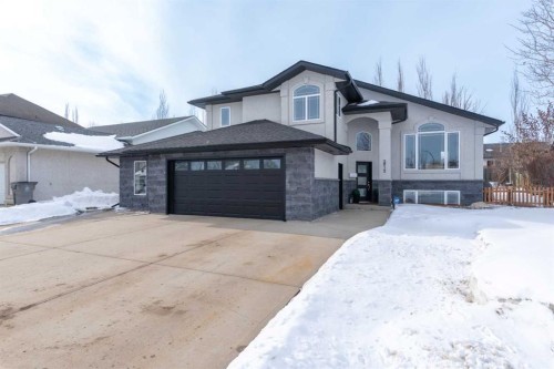 2912 65 Avenue Place, Lloydminster, AB - Outdoor With Facade