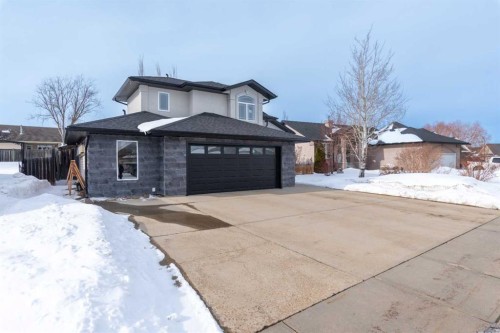2912 65 Avenue Place, Lloydminster, AB - Outdoor