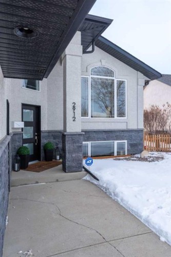 2912 65 Avenue Place, Lloydminster, AB - Outdoor