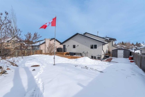 2912 65 Avenue Place, Lloydminster, AB - Outdoor