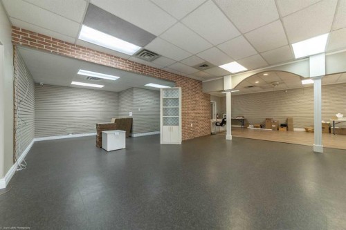 4813 49 Avenue, Lloydminster, SK 