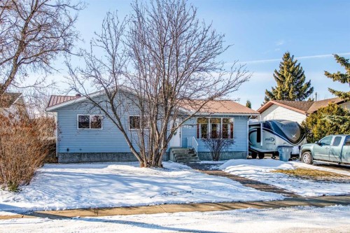 1657 6 Avenue, Wainwright, AB - Outdoor