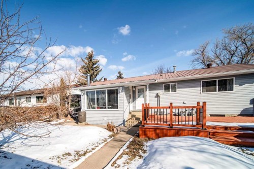 1657 6 Avenue, Wainwright, AB - Outdoor With Deck Patio Veranda