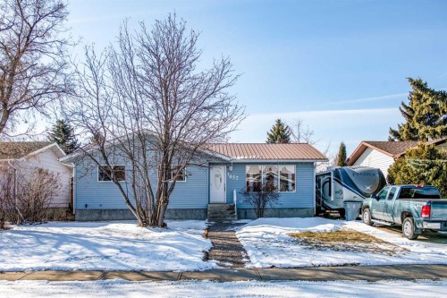 1657 6 Avenue, Wainwright, AB - Outdoor