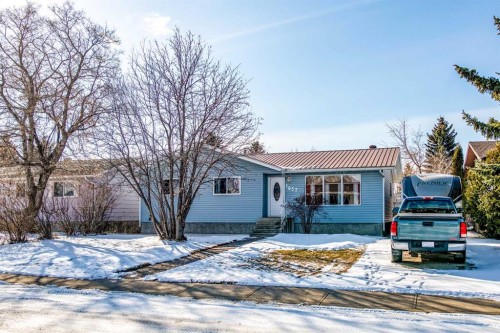 1657 6 Avenue, Wainwright, AB - Outdoor