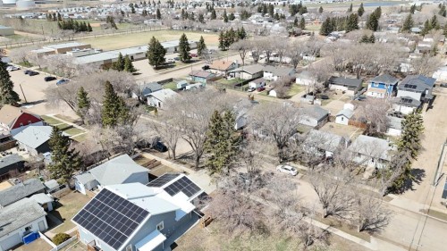 5014 55 Street, Lloydminster, AB - Outdoor