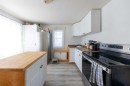 5014 55 Street, Lloydminster, AB  - Indoor Photo Showing Kitchen 