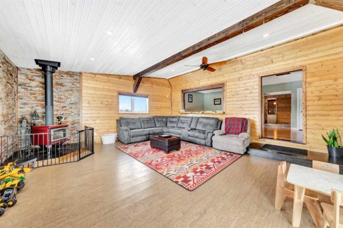 Pt Nw 1-46-27-W3, Rural, SK -  Photo Showing Living Room