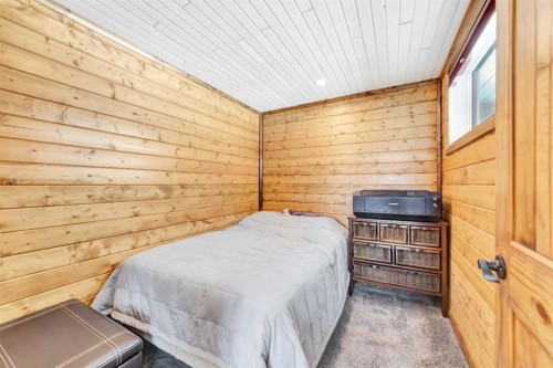 Pt Nw 1-46-27-W3, Rural, SK - Indoor Photo Showing Bedroom