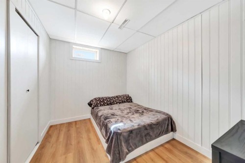 Pt Nw 1-46-27-W3, Rural, SK - Indoor Photo Showing Bedroom