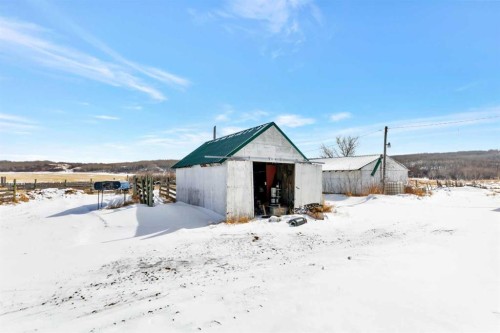 Pt Nw 1-46-27-W3, Rural, SK - Outdoor