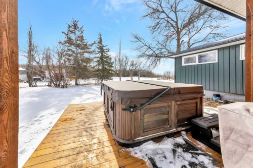 Pt Nw 1-46-27-W3, Rural, SK - Outdoor