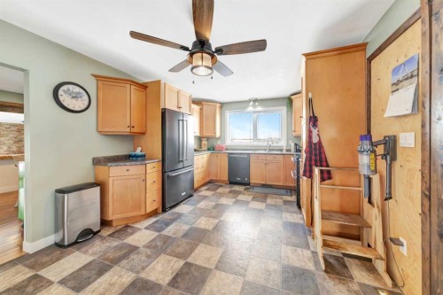 Pt Nw 1-46-27-W3, Rural, SK - Indoor Photo Showing Kitchen