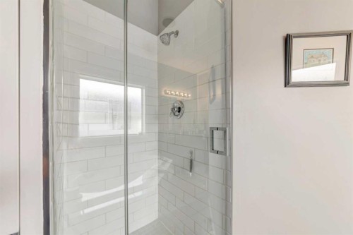 2902 65, Lloydminster, AB - Indoor Photo Showing Bathroom