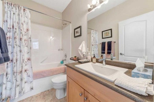 2902 65, Lloydminster, AB - Indoor Photo Showing Bathroom