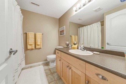 2902 65, Lloydminster, AB - Indoor Photo Showing Bathroom