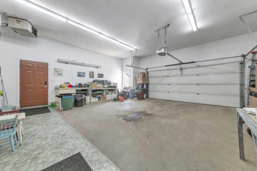 2902 65, Lloydminster, AB - Indoor Photo Showing Garage