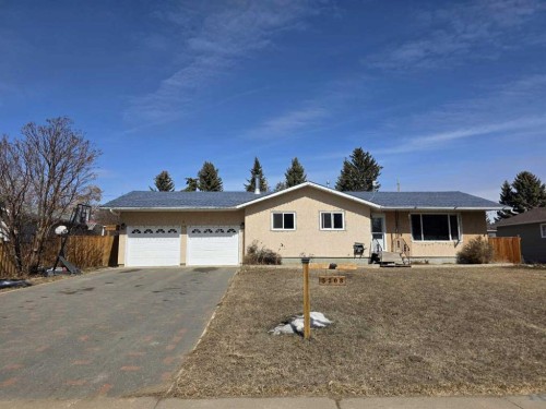 5208 54 Avenue, Edgerton, AB - Outdoor With Deck Patio Veranda
