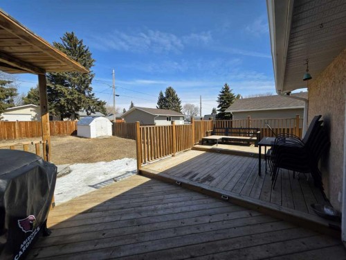 5208 54 Avenue, Edgerton, AB - Outdoor With Deck Patio Veranda With Exterior