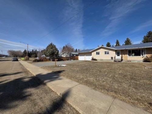 5208 54 Avenue, Edgerton, AB - Outdoor