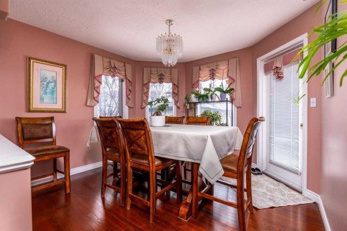 4002 60 Avenue, Lloydminster, AB - Indoor Photo Showing Dining Room