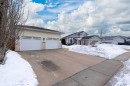 4002 60 Avenue, Lloydminster, AB  - Outdoor 