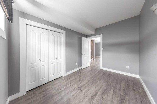 Ab-4810 50 Avenue, Kitscoty, AB - Indoor Photo Showing Other Room