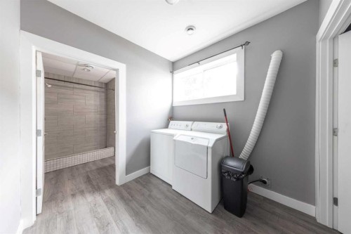 Ab-4810 50 Avenue, Kitscoty, AB - Indoor Photo Showing Laundry Room
