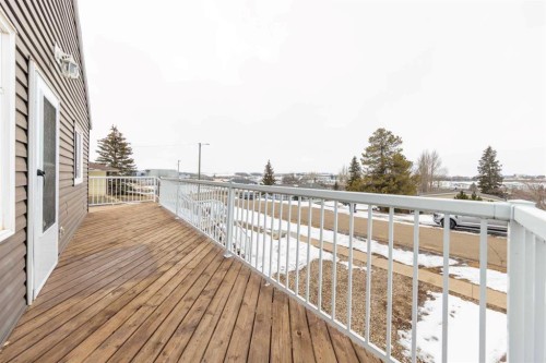 Ab-4810 50 Avenue, Kitscoty, AB - Outdoor