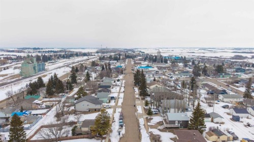 Ab-4810 50 Avenue, Kitscoty, AB - Outdoor With View