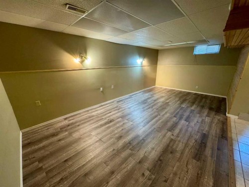 1105 15 Street, Wainwright, AB - Indoor