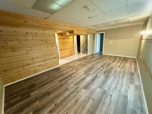 1105 15 Street, Wainwright, AB - Indoor Photo Showing Other Room