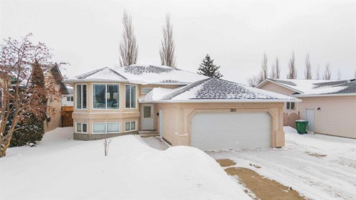 2611 43 Avenue, Lloydminster, SK - Outdoor